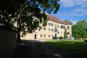 Schloss Sierndorf